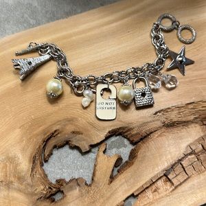 Fun fashion charm bracelet - 8 1/2 inches